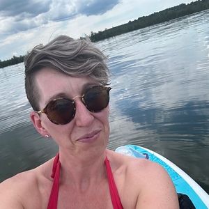 Meet your Posher, Krystal